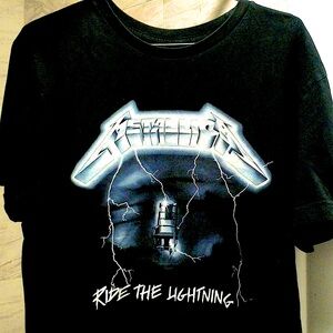 Metallica band T Shirt size Small | Ride the Lightening album graphics